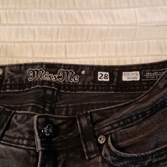 Miss Me black skinny Jean's sz 28 /6 - Picture 2 of 4